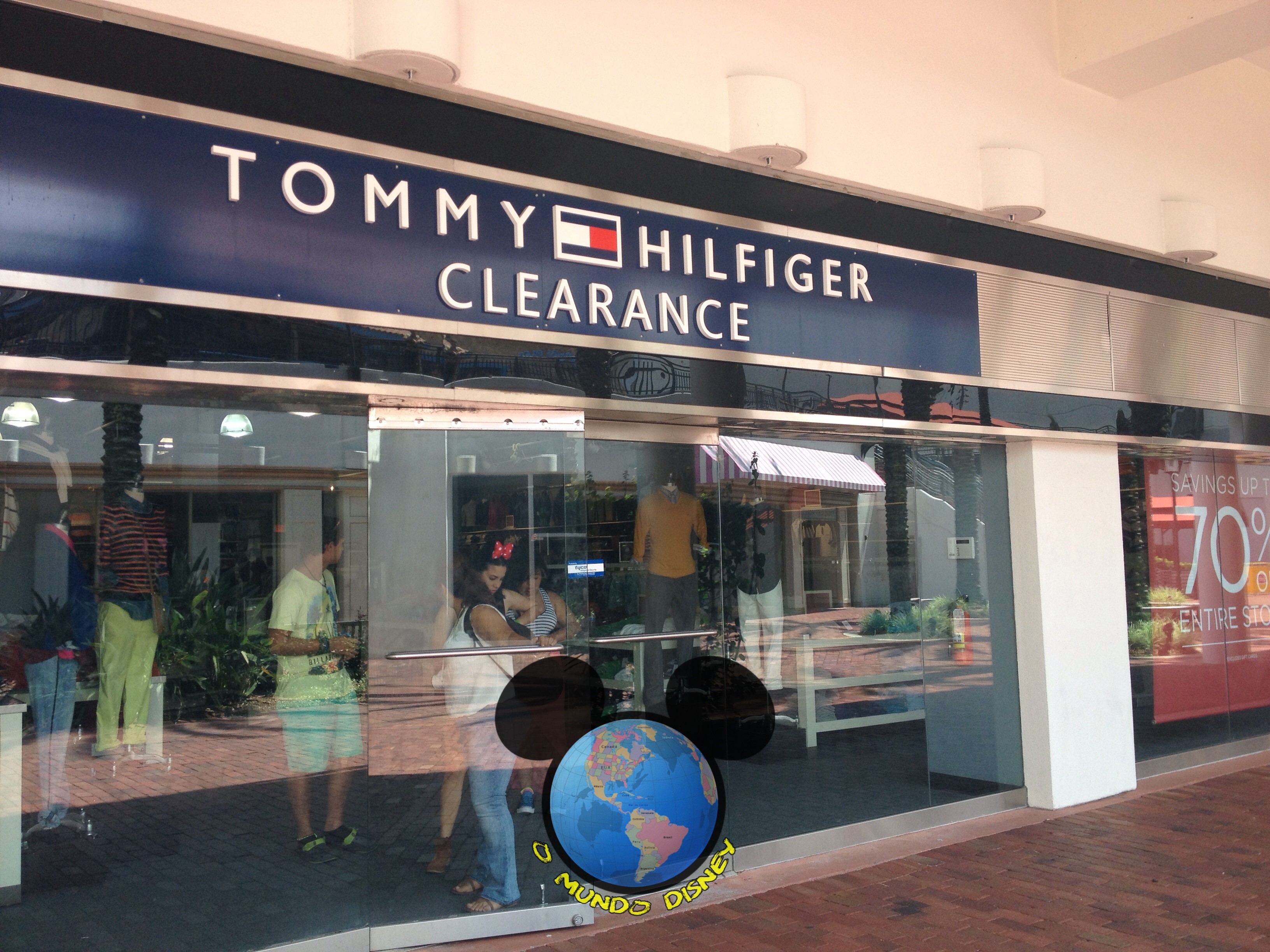 Pointe Orlando - Tommy Hilfiger clearance outlet at Pointe